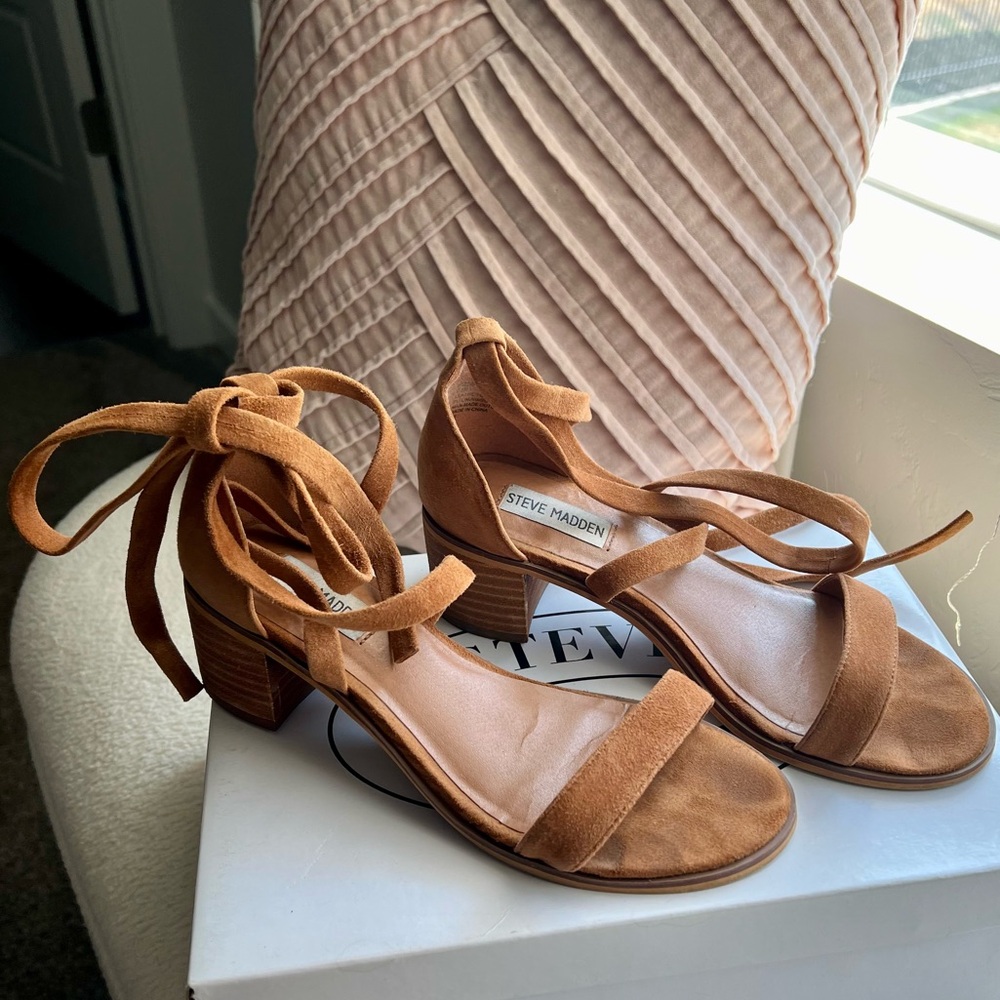 Steve Madden Rizzaa Sandal